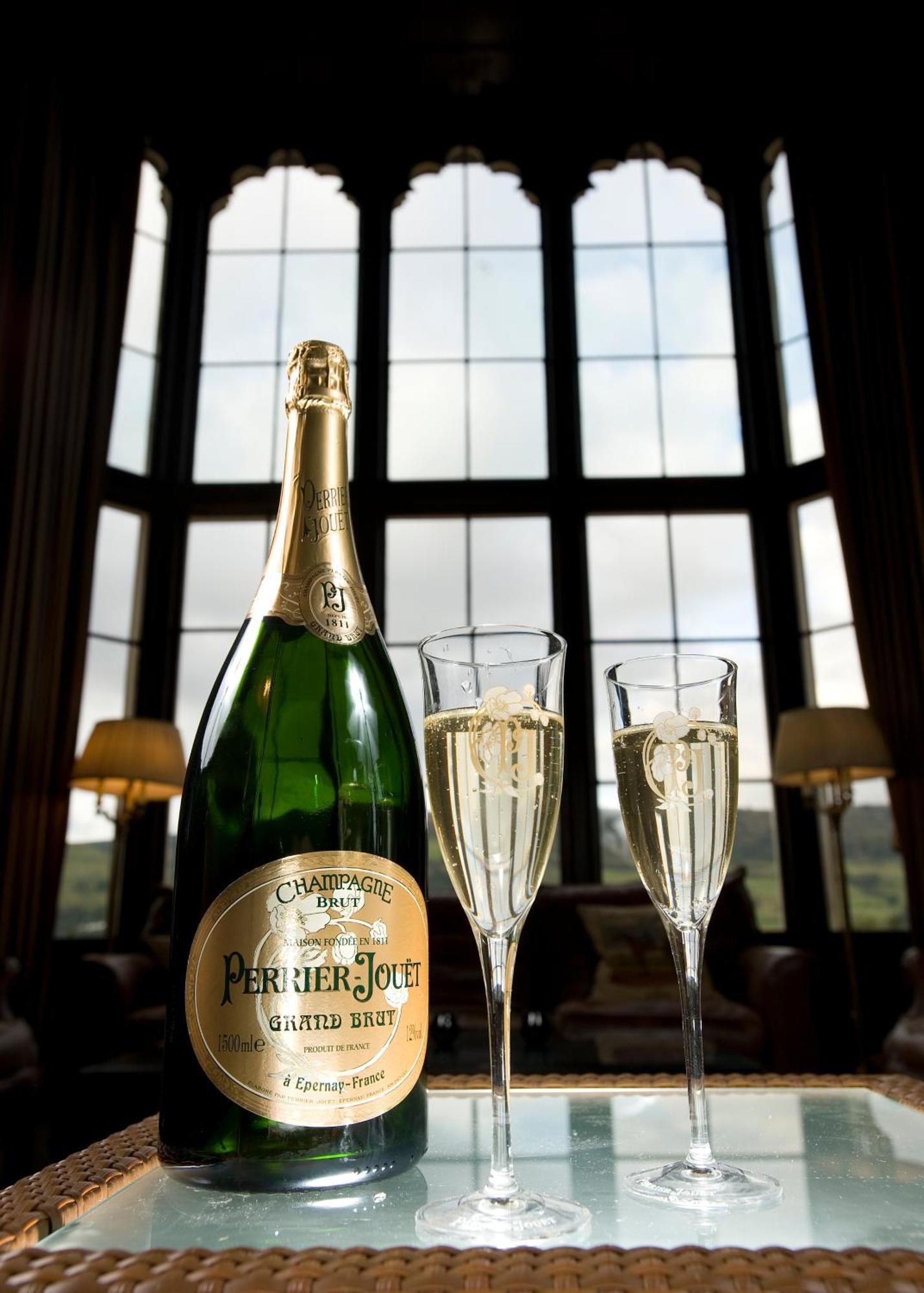 Mar Hall Golf & Spa Resort บิช็อปตัน ภายนอก รูปภาพ Perrier-Jouët