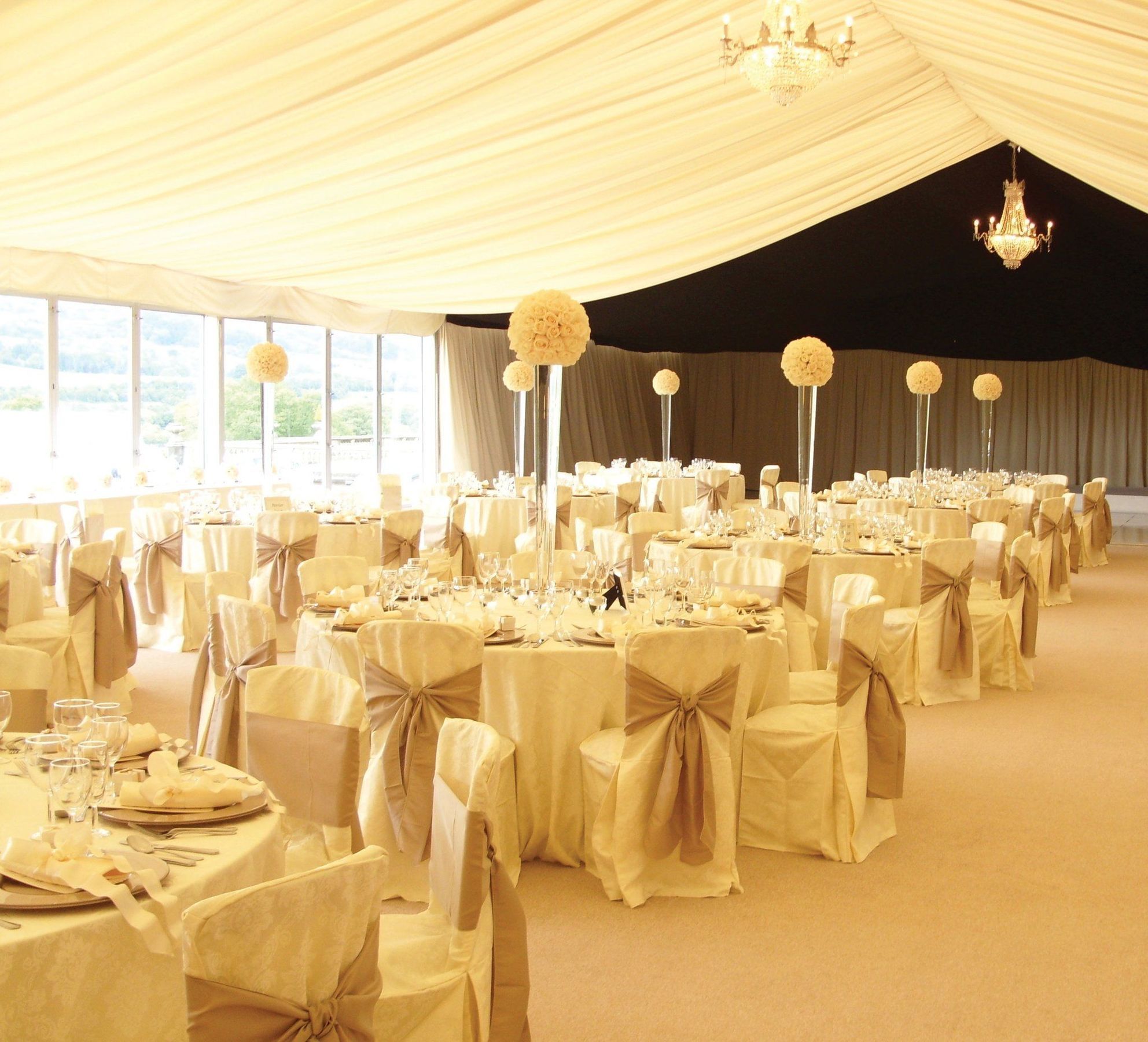 Mar Hall Golf & Spa Resort บิช็อปตัน ร้านอาหาร รูปภาพ Marquee interior